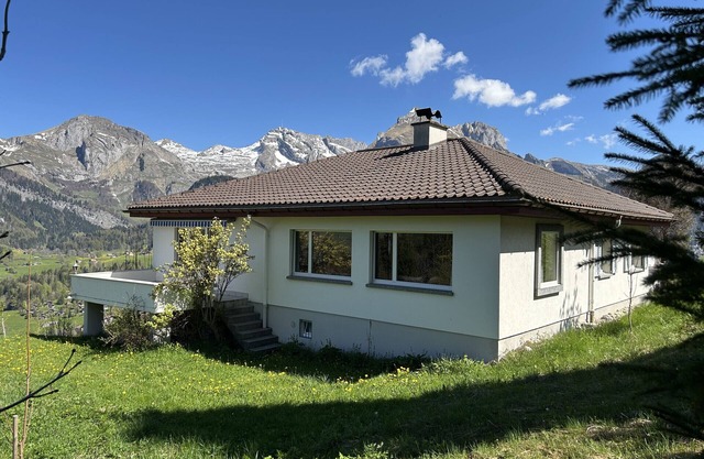 Jambo Pua 5.5-room holiday home in the middle of the mountains