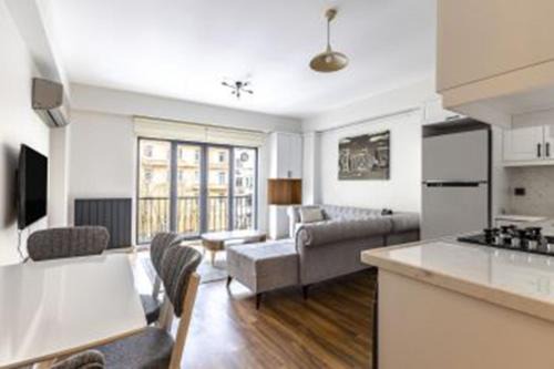 JANTY NİŞANTAŞI ,LUXURY 2 NEW APARTMENTs