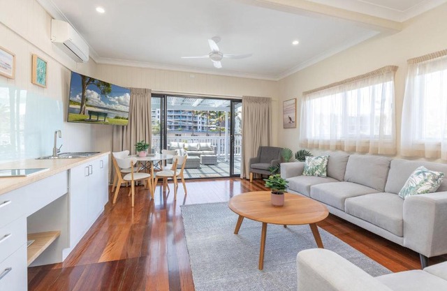 Jasmine Apartment