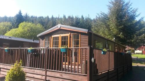 Jasper Lodge in Beautiful Glendevon Country Park Perthshire Scotland