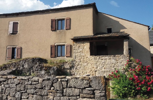 JEAN-ANTOINE, gîte on the Causse Méjean