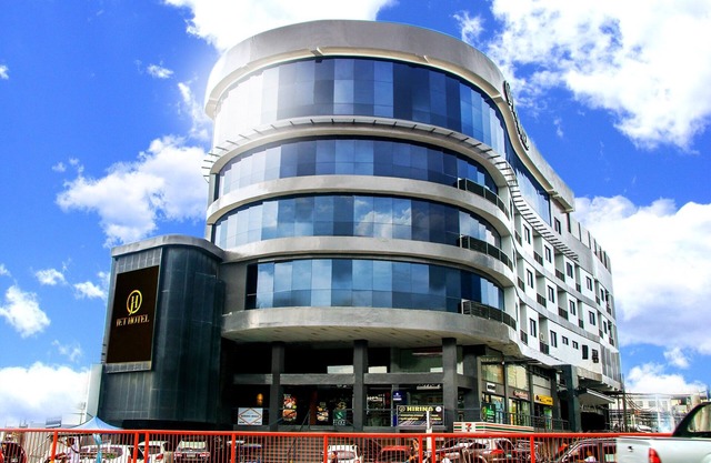 JET Hotel