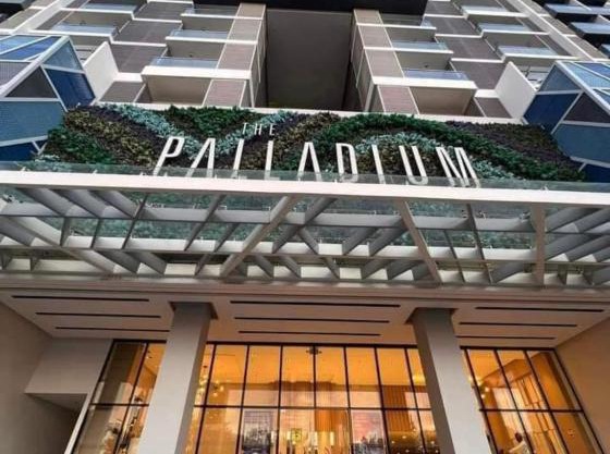 Jhezzstuffs staycation