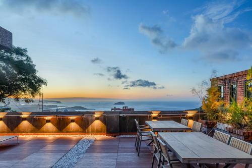 Jiufen The Dragon B&B