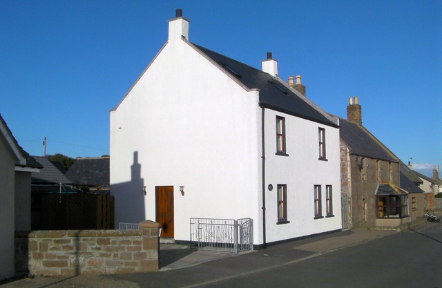 JOHNSHAVEN Holiday Home on the Beach