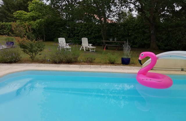 Jolie Landaise : swimming pool private garden 8 Km from L'Océan ideal for family