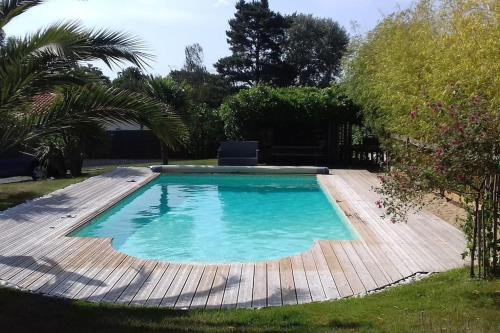 Jolie villa avec piscine à 6 kms des plages