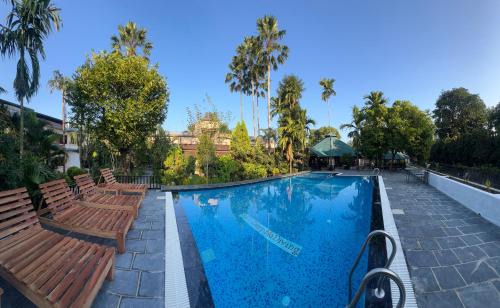 Jungle Safari Resort