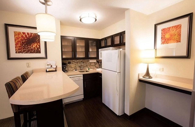 Just What You Were Looking For! 3 Comfortable Units, w/Pool, Pet-Friendly!