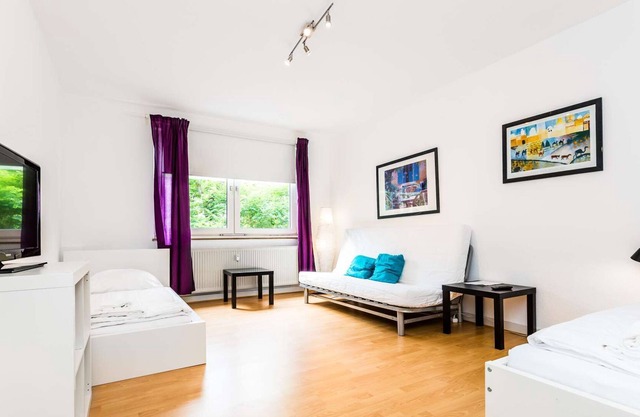 K62 nice apartment for 5 people in Cologne Höhenberg, only 5km from the Cologne trade fair