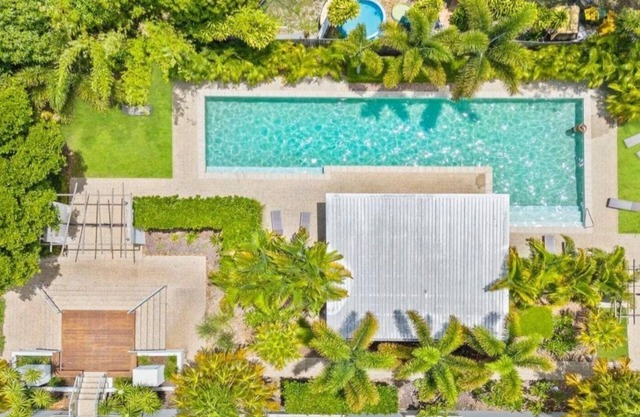 Kai - Spacious 1BR Apartment - Moments to the beach - Gold Coast Escape
