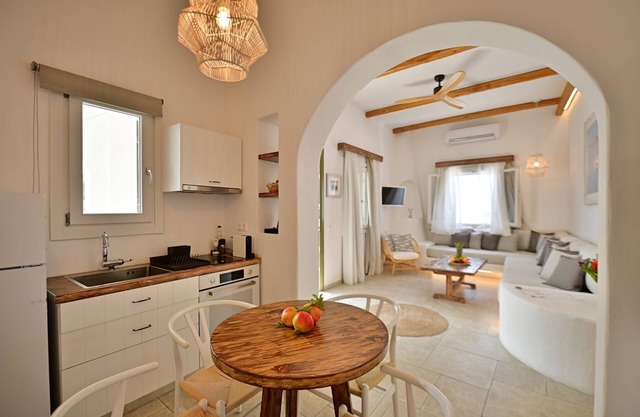 Kallichoron Signature Villa with breathtaking view of Chora and the Aegean Sea.