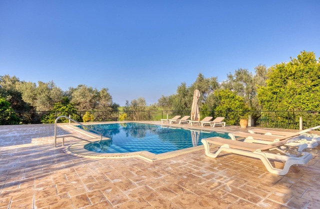 Kambos Dio: Serene Cyprus Villa with Private Pool, WiFi, A/C