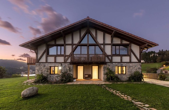 Kanala Andreak House