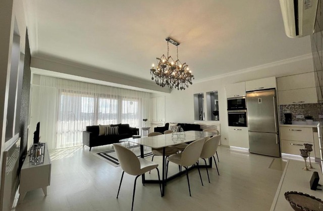 Kaplan Luxury Family Flat - 3 Bedrooms with air conditioning & heating in the City