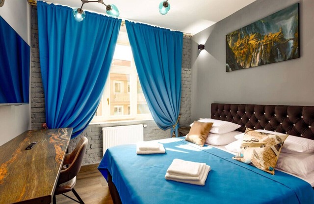Karlovy Charme Inn: Superior 1BR Apt No.528