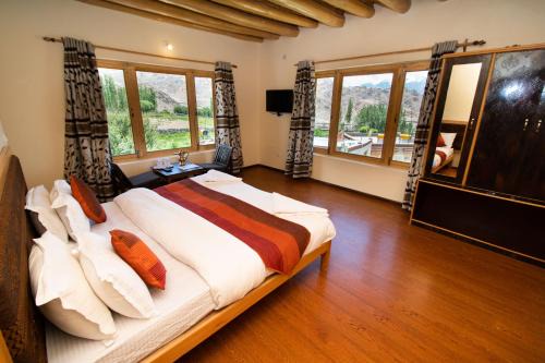 kartok resort leh ladakh