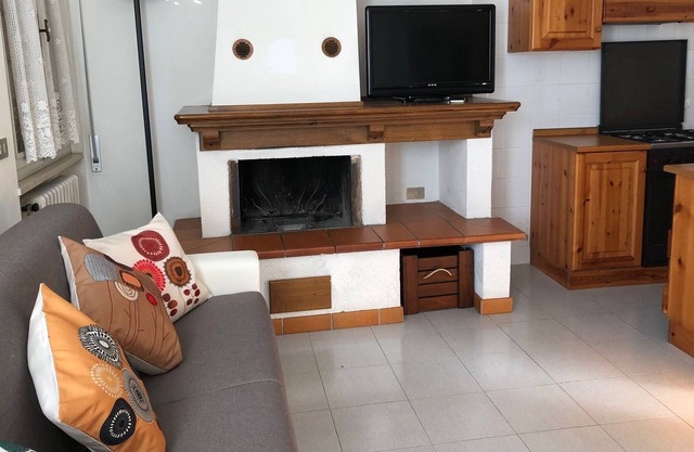 Katia - spacious apartment with balcony and views of Monte Baldo