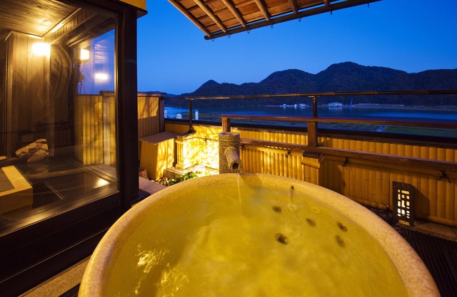 Kawaguchiya Kinosaki Riverside Hotel