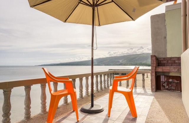 Kellocks' Seaview Apartelle