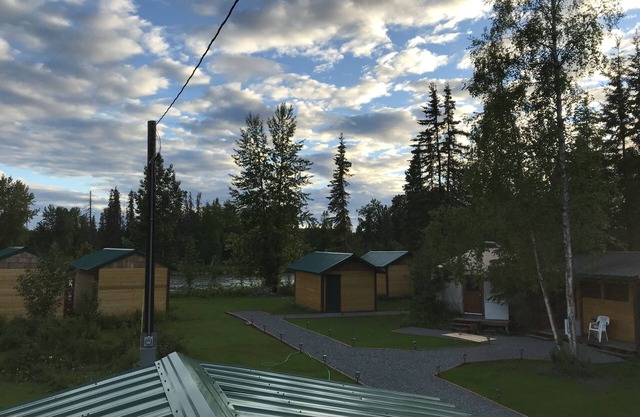 Kenai River Fishing 20 foot yurt