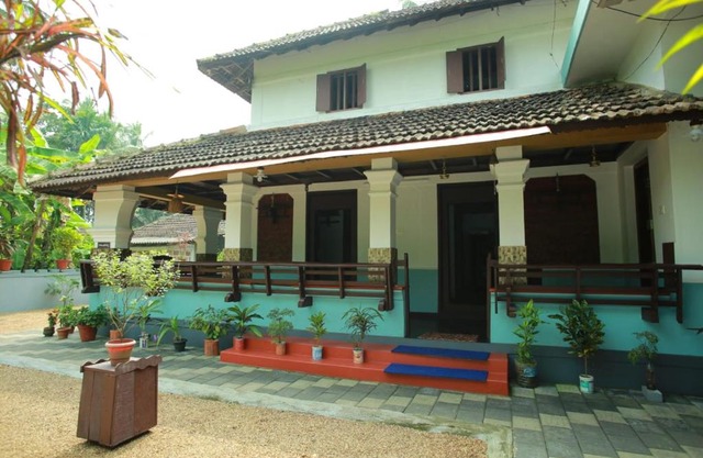 KENOTH THALIYIL MANA, HERITAGE HOMESTAY