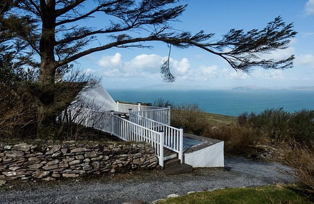 Kerry CoastTraditional Cottage in Kells at Dingle Bay in County Kerry, Ireland.