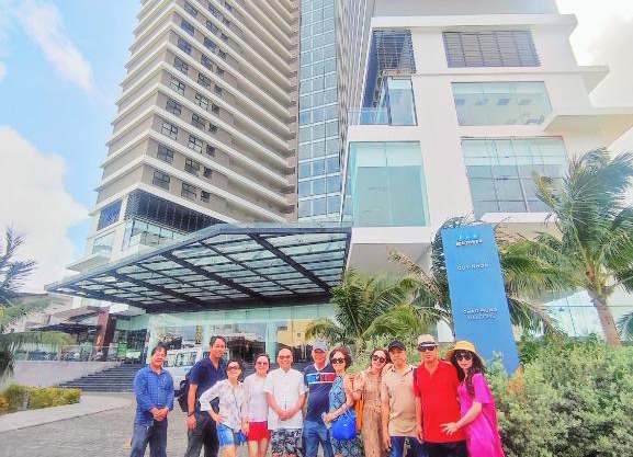 KHÁCH SẠN QUY NHƠN 3 phòng ngủ, giáp biển, 7 đến 12 khách