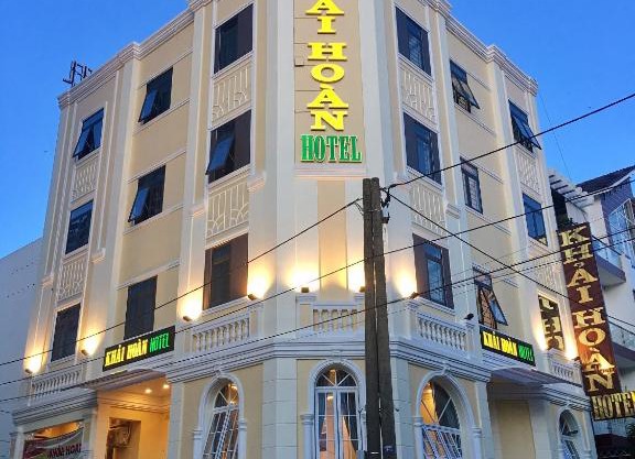 Khải Hoàn Hotel
