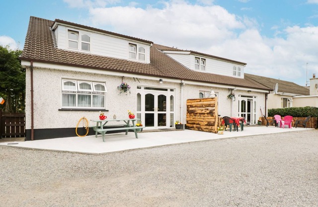 KILTARTAN HOUSE, family friendly in Ballina, County Mayo