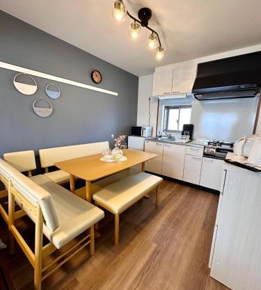 Kin-Con-Kan 302 新築 那覇空港から車で25分 コンビニ徒歩1分 沖縄ワールド徒歩9分ファミリーや長期滞在者にもお勧め