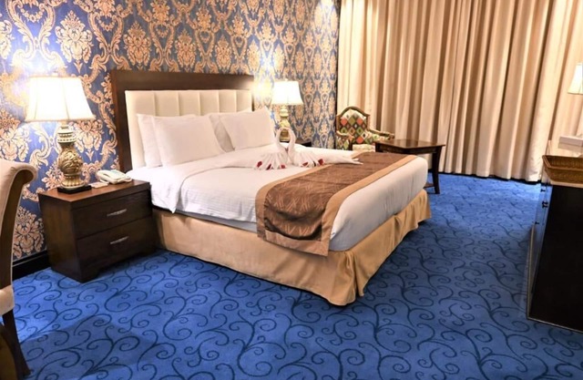 King Room in Al Majaz Sharjah by Luxury Bookings