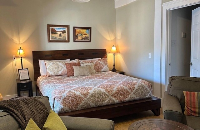 King Suite with Large Bathroom
