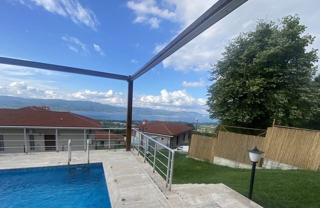 Kivanc Villas With Heated Private Pool & Lake View A7