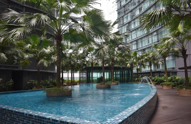 KlCC Sksuites with Private Balcony and Terrace