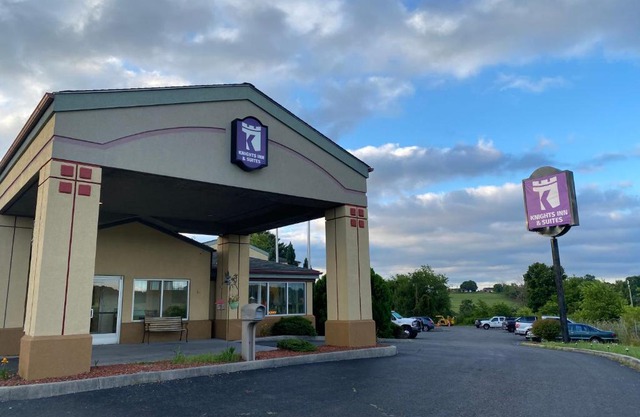Knights Inn & Suites Dublin