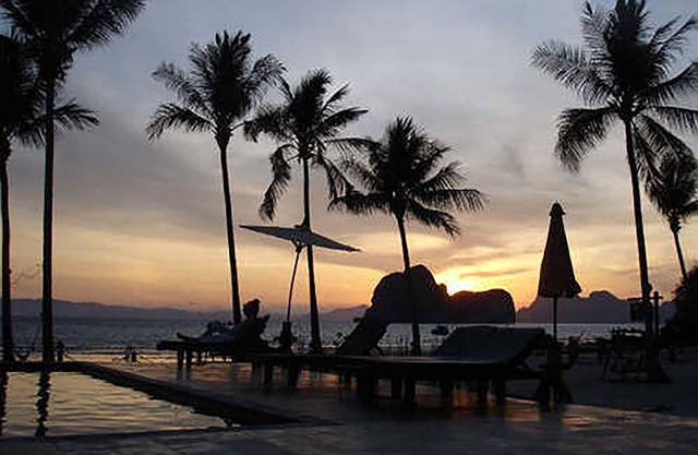 Koh Ngai Thanya Beach Resort