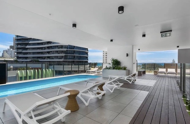 KoKo Luxary apartment in Broadbeach