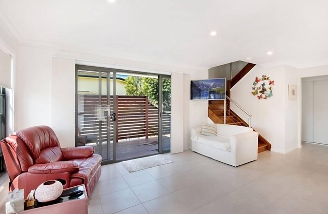 Koonah Townhouse