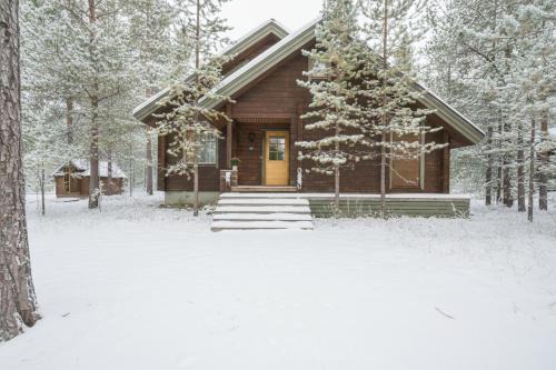 Koto Chalet Ski-In Ski-Out Hosted by Hygge Host