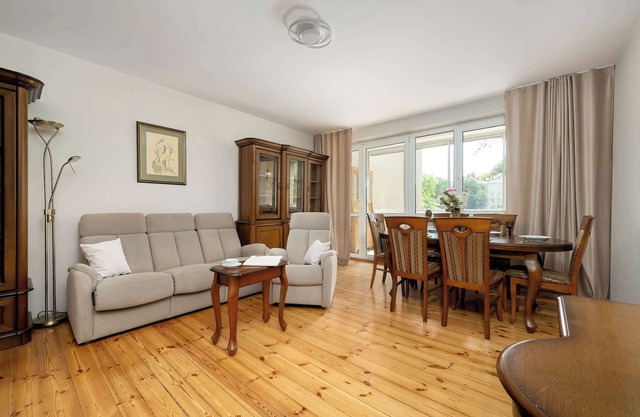 Kraszewskiego 8 | Wroclaw | Family Apartment | Balcony | SmartTV