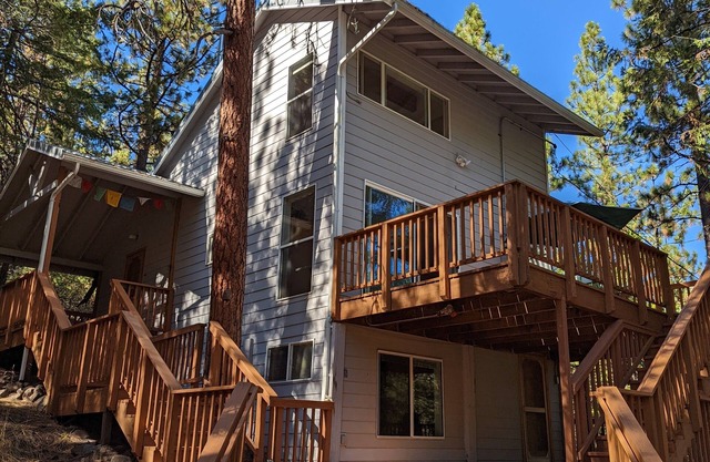 Kuan Yin Cottage at Healing Waters of Shasta