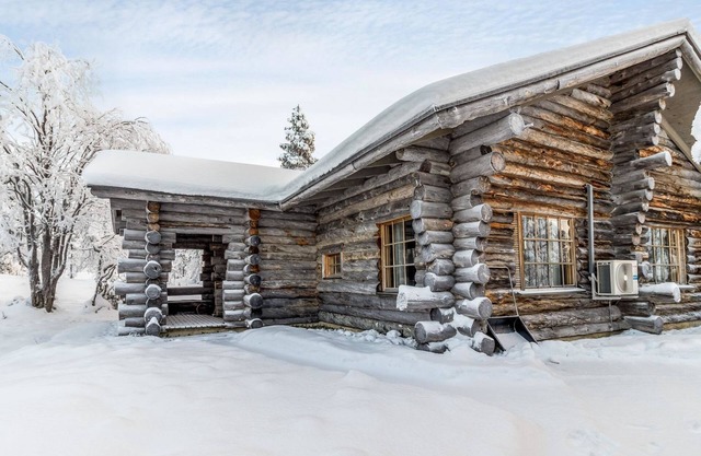 Kultarinne by Interhome