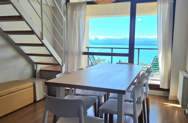 Kumelka apartment with Lake Nahuel Huapi View