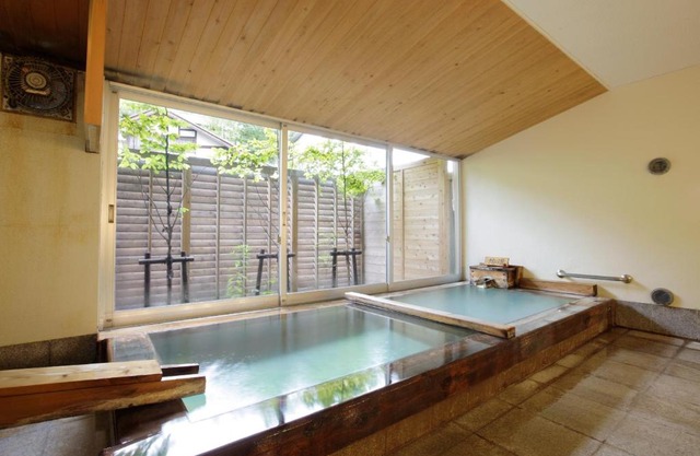 Kusatsu Hotel Bekkan Wata no Yu (Adult Only)