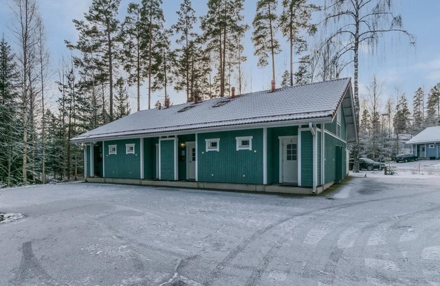 Kylpylän Ullanrinne 12 C by Interhome