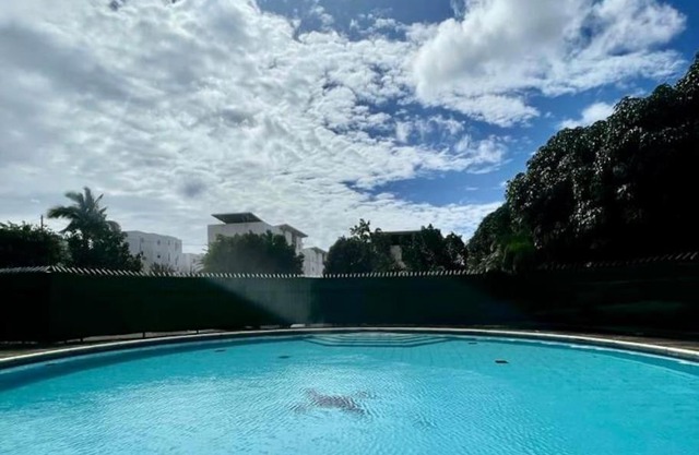 L appart dans les Nuages - Climatisé - Piscine - Vues panoramiques - Proche aéroport et Université