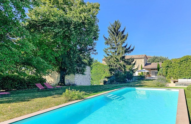 L'Envolée Sauvage, a preserved natural setting, heated salt pool, air condition