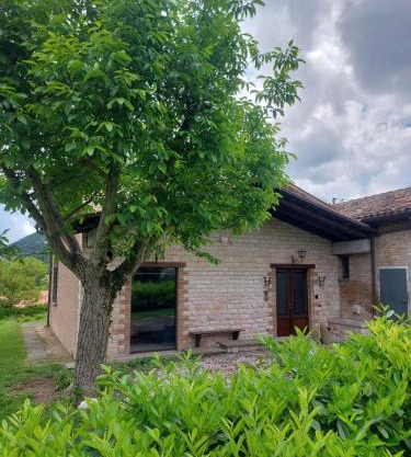 L'officina di Leo - Casale con giardino