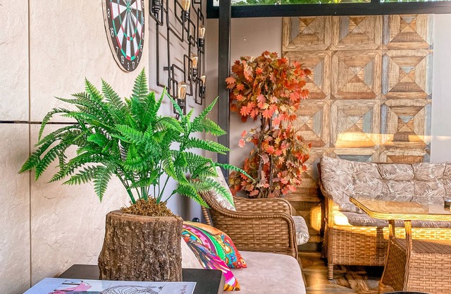 L'opera Deluxe Hotel